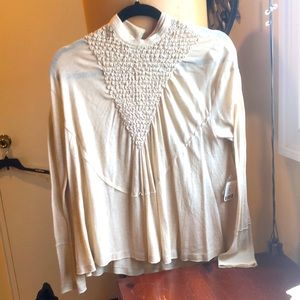 Free People BNWT cream poets shirt in size small. Soft and flowy.